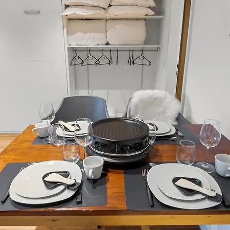 Elegant Au Coeur Des Alpes Apartment