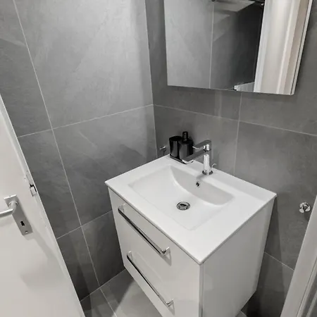 Apartment Elegant Au Coeur Des Alpes