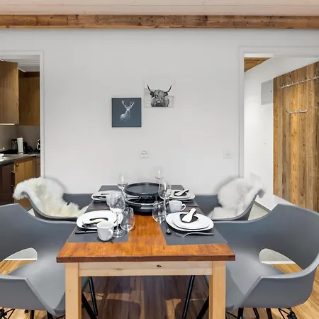 Elegant Au Coeur Des Alpes شقة