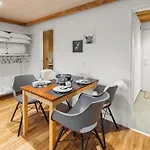 Elegant Au Coeur Des Alpes Apartment